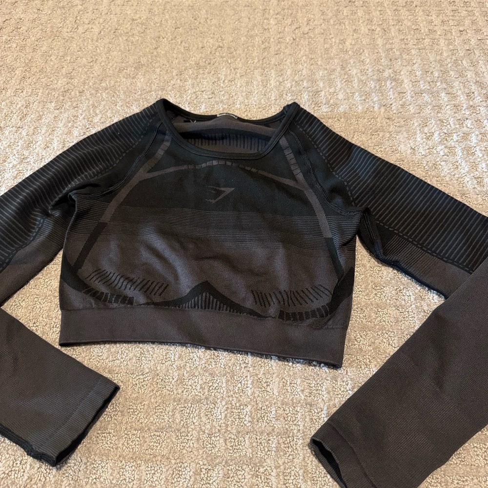 Gymshark Black Crop Top
